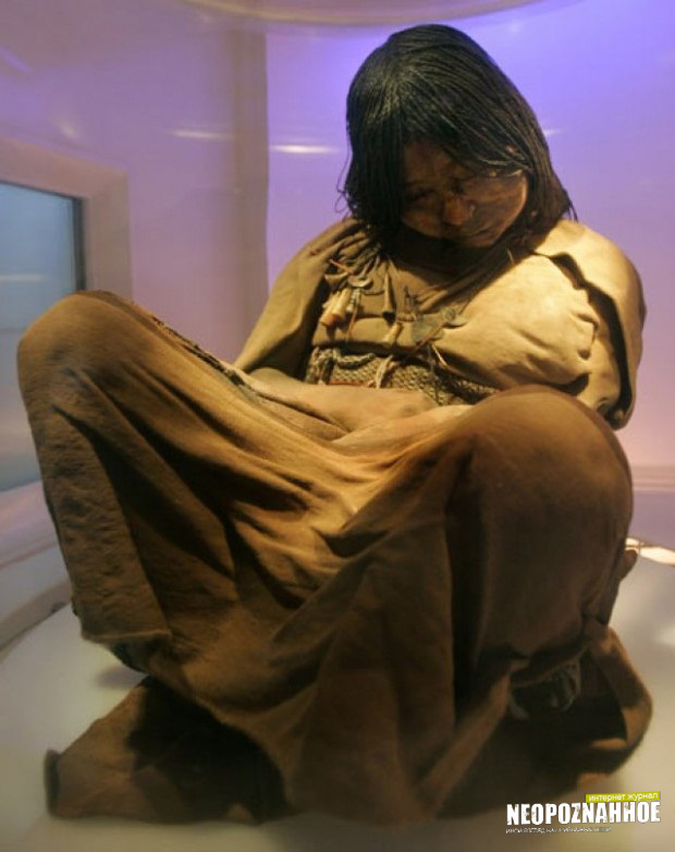 Невероятное открытие археологов  девочка из племени инков, которой более 500 лет
